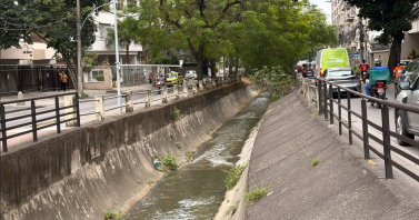 Força-tarefa no Rio Maracanã evita despejo diário de 9 milhões de litros de esgoto na Baía de Guanabara