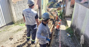 São Gonçalo: novas redes de água vão beneficiar moradores do Arrastão